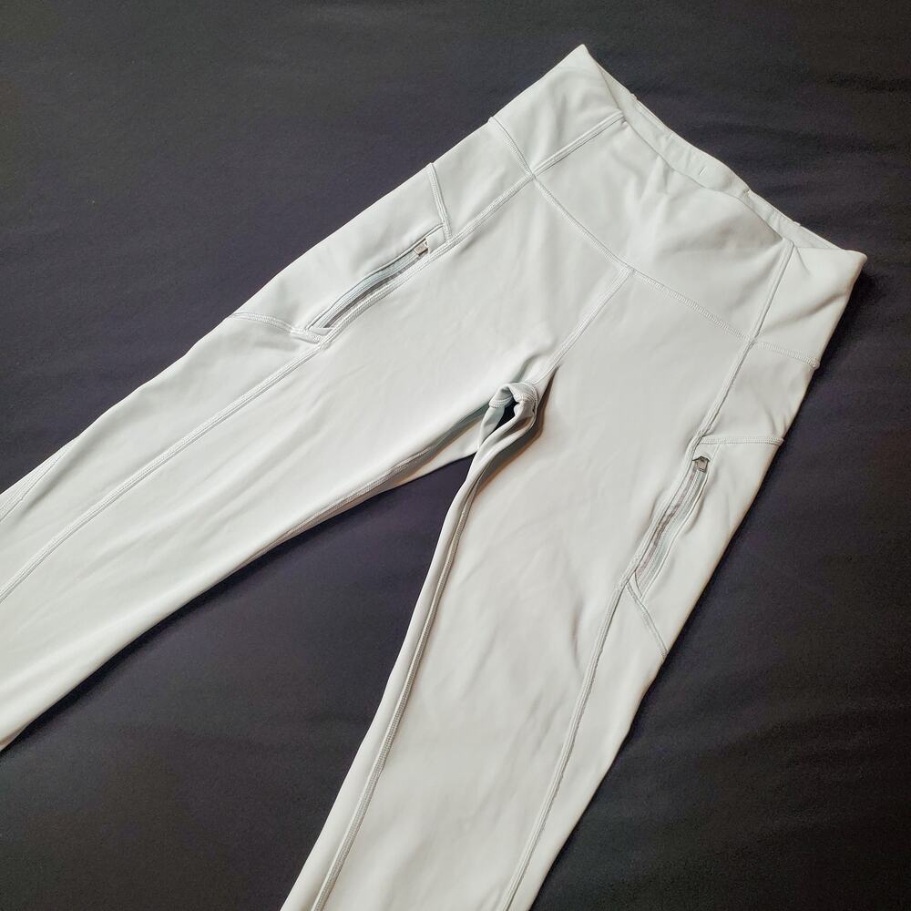 Athleta Women's Size ST Rainier Tight Legging Light Green 487745